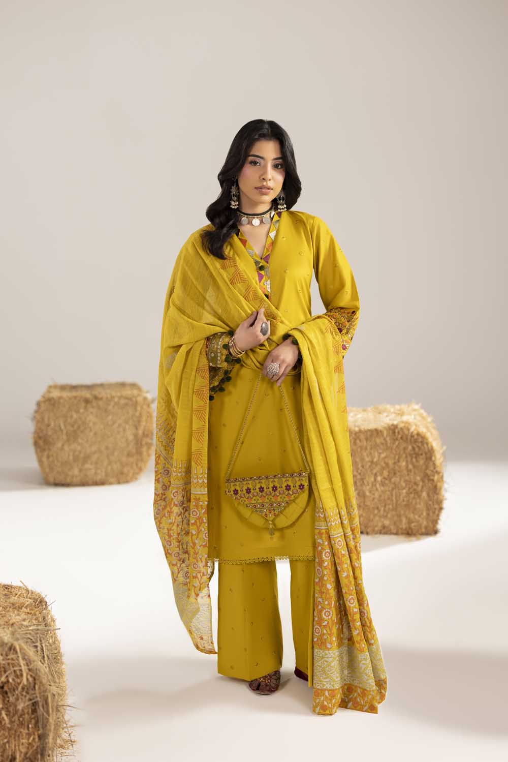 zahra rubab ZR-2611 | DHAANI