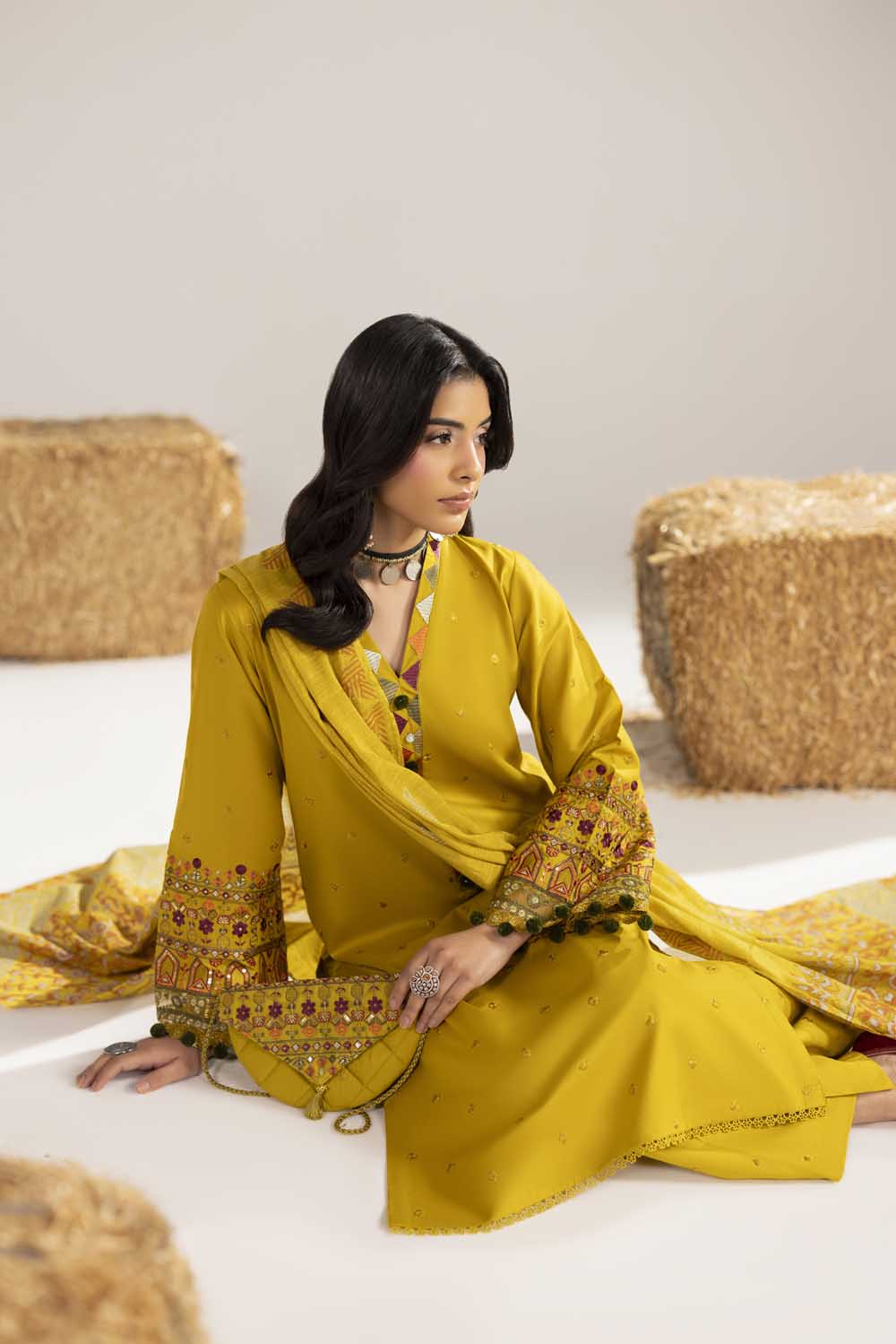 zahra rubab ZR-2611 | DHAANI