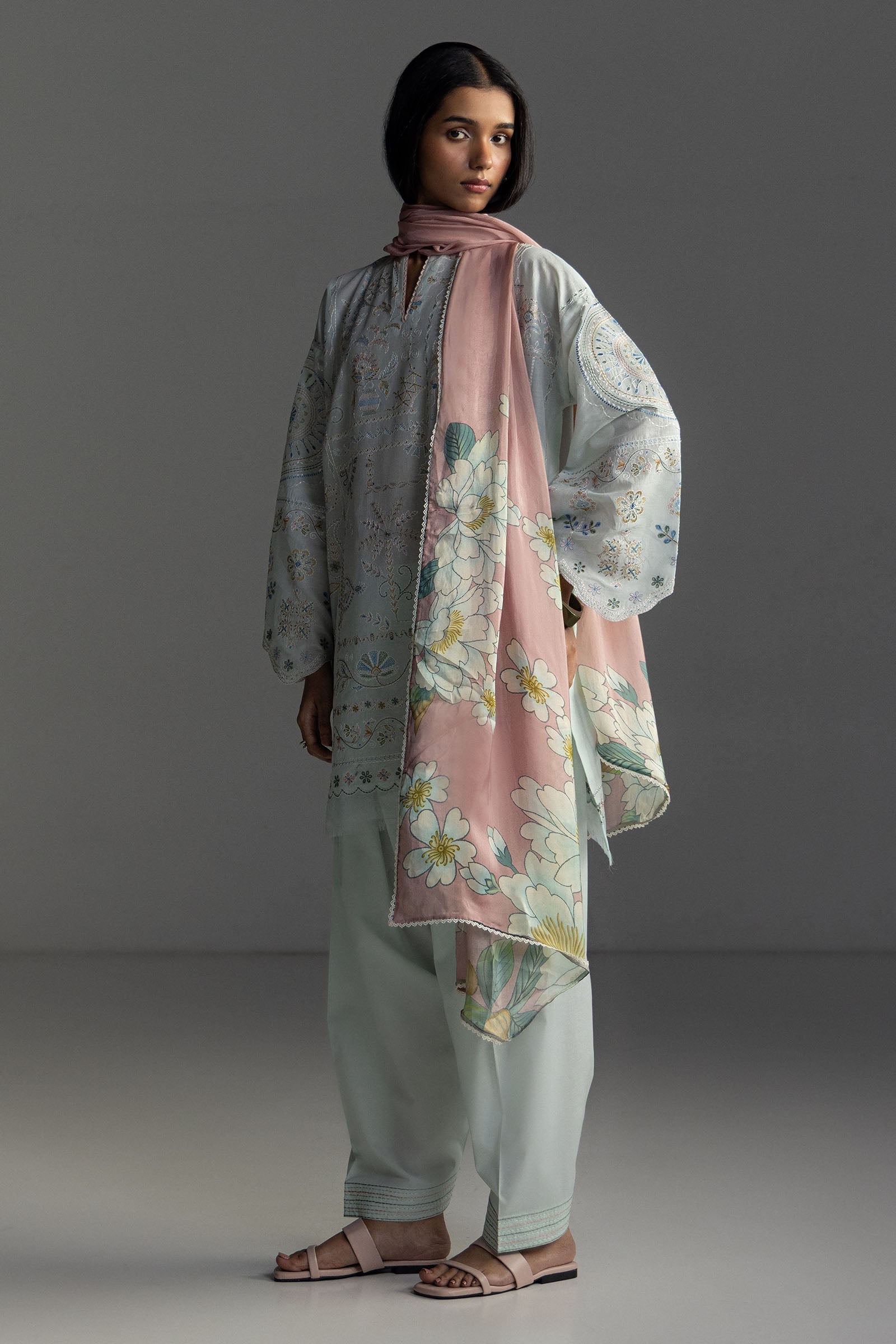 Zara Shahjahan Coco Lawn Edit – Veya-7B