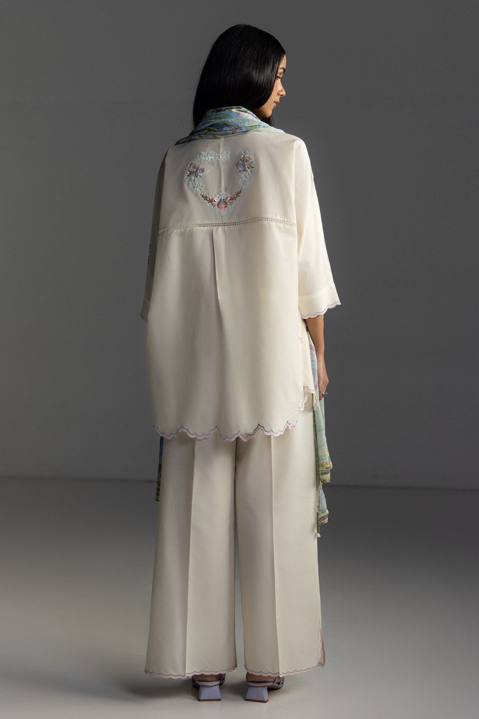 Zara Shahjahan Coco Lawn Edit – Seren-5A