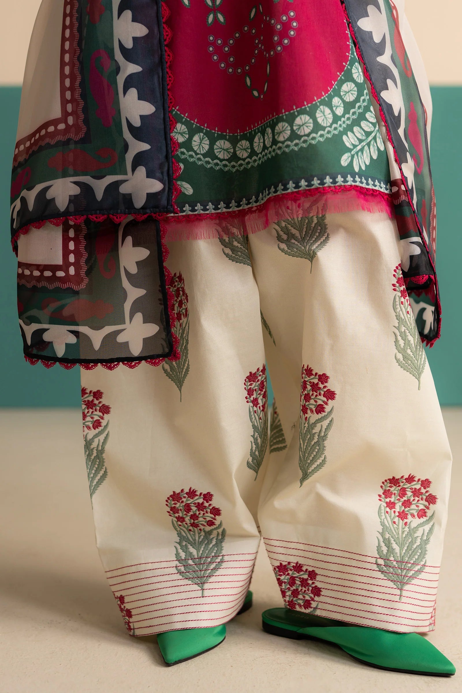 coco by zara shahjahan nelea 2b farshi stitched