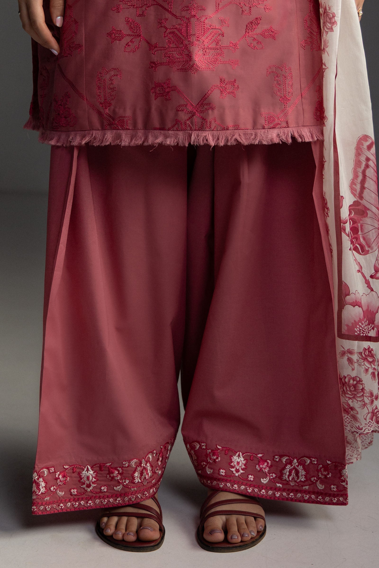 Zara Shahjahan Coco Lawn Edit – Aviona-3B