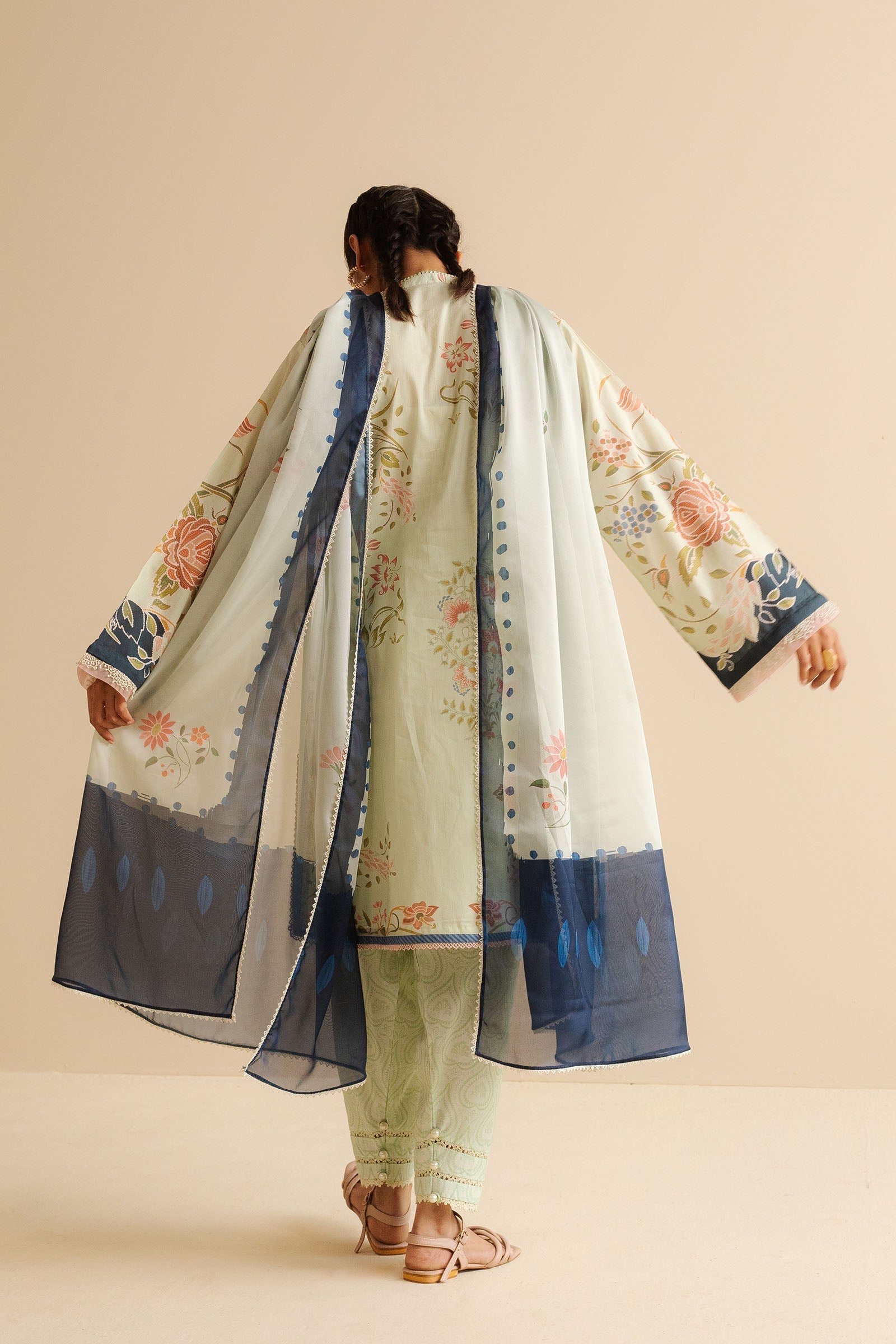 coco by zara shahjahan vara 8a stitched