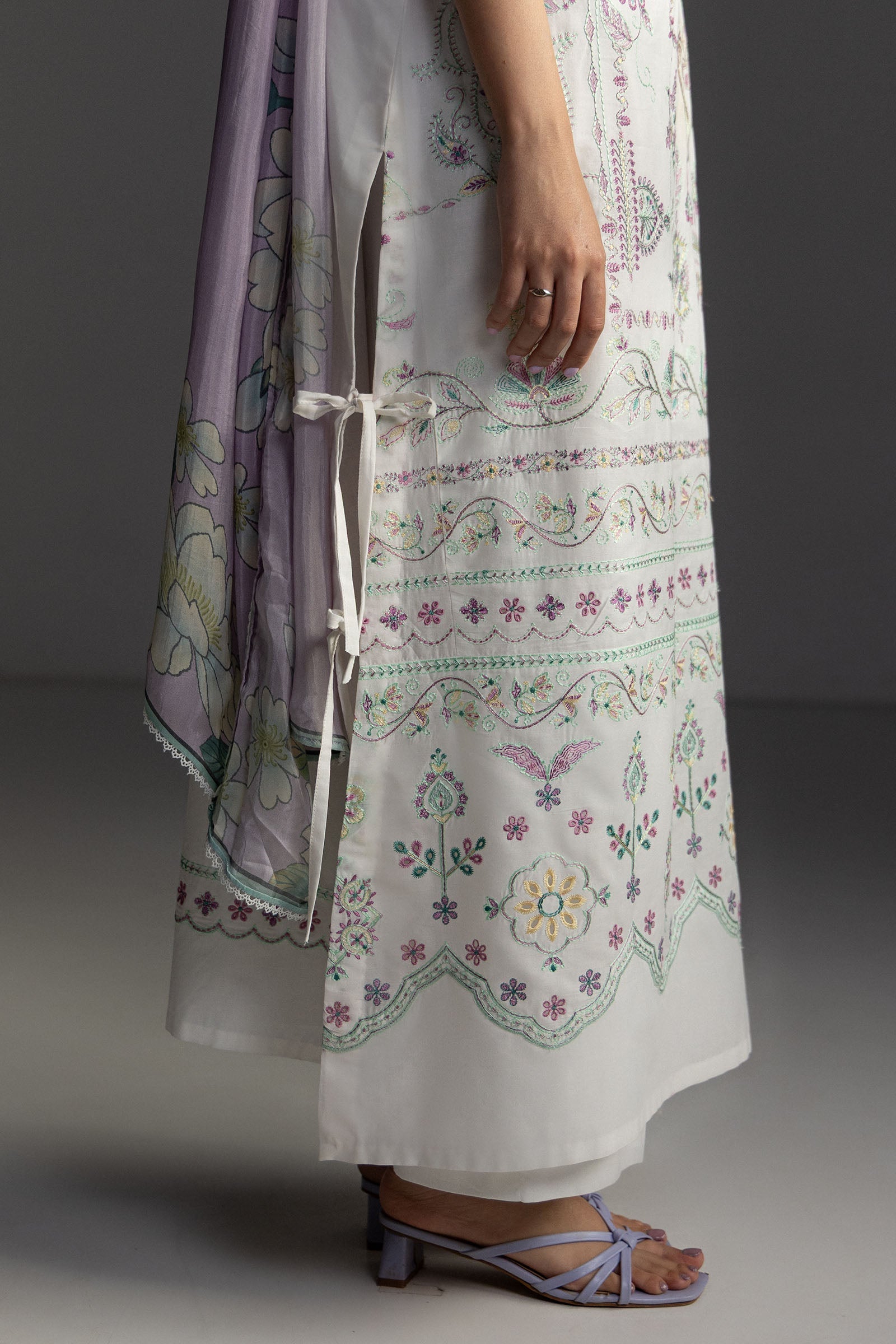 Zara Shahjahan Coco Lawn Edit – Veya-7A