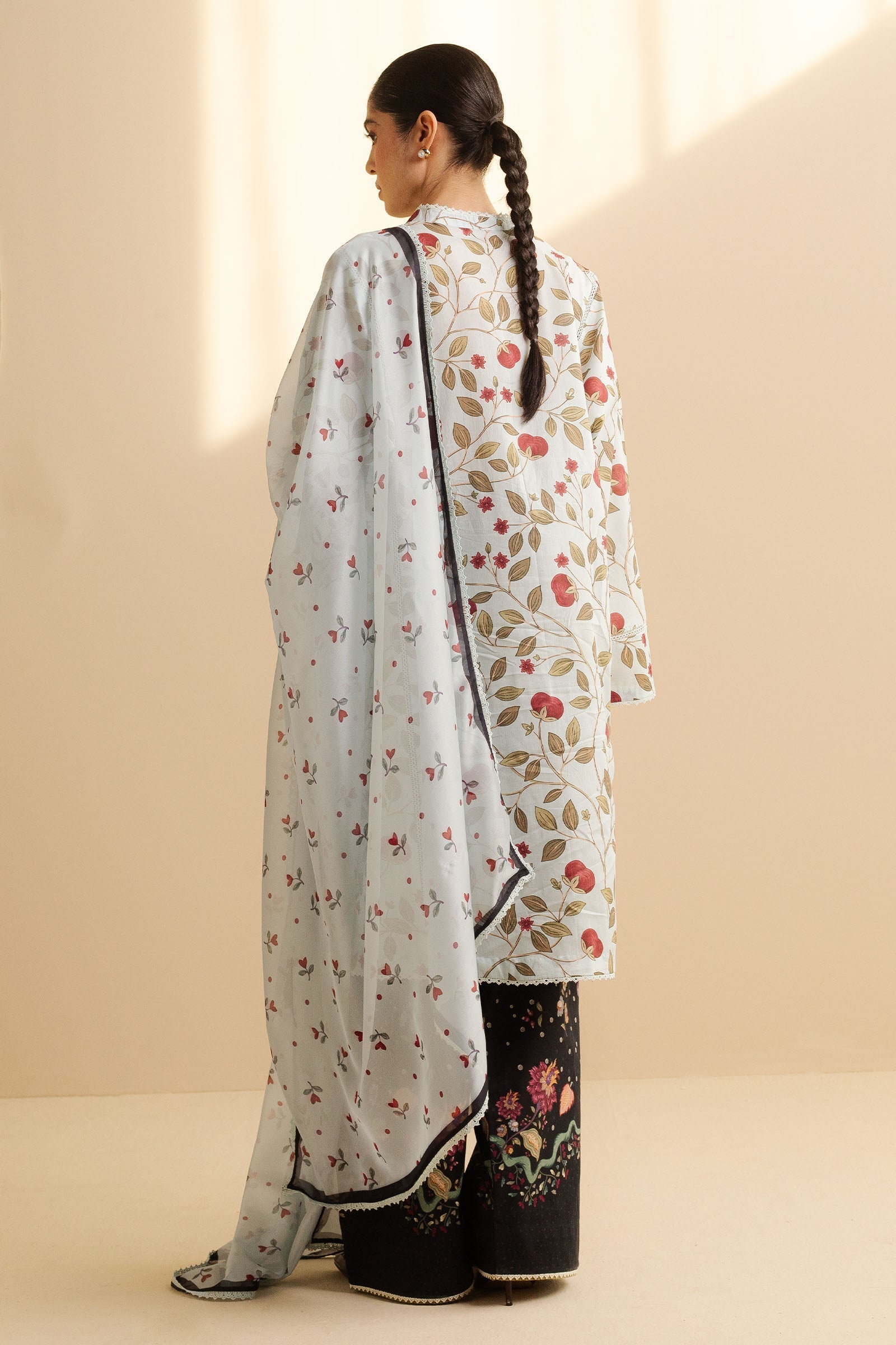 coco by zara shahjahan rey 7b stitched