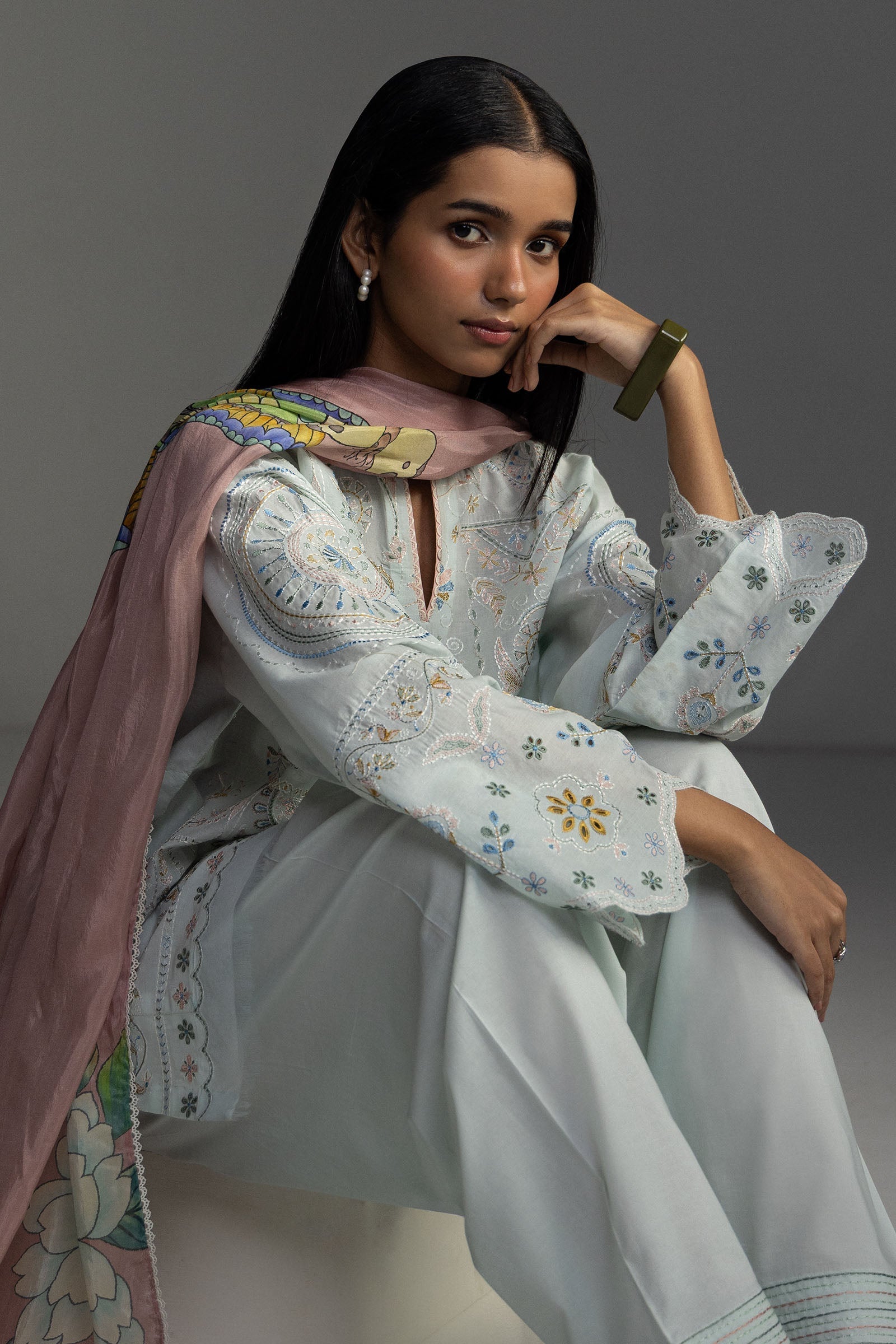 Zara Shahjahan Coco Lawn Edit – Veya-7B